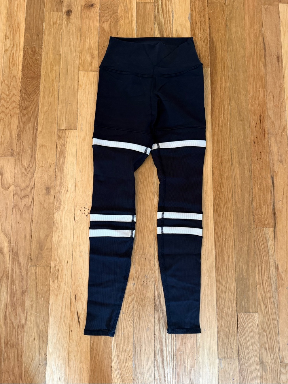 ALO Yoga Black Ribbed Leggings with White Stripes